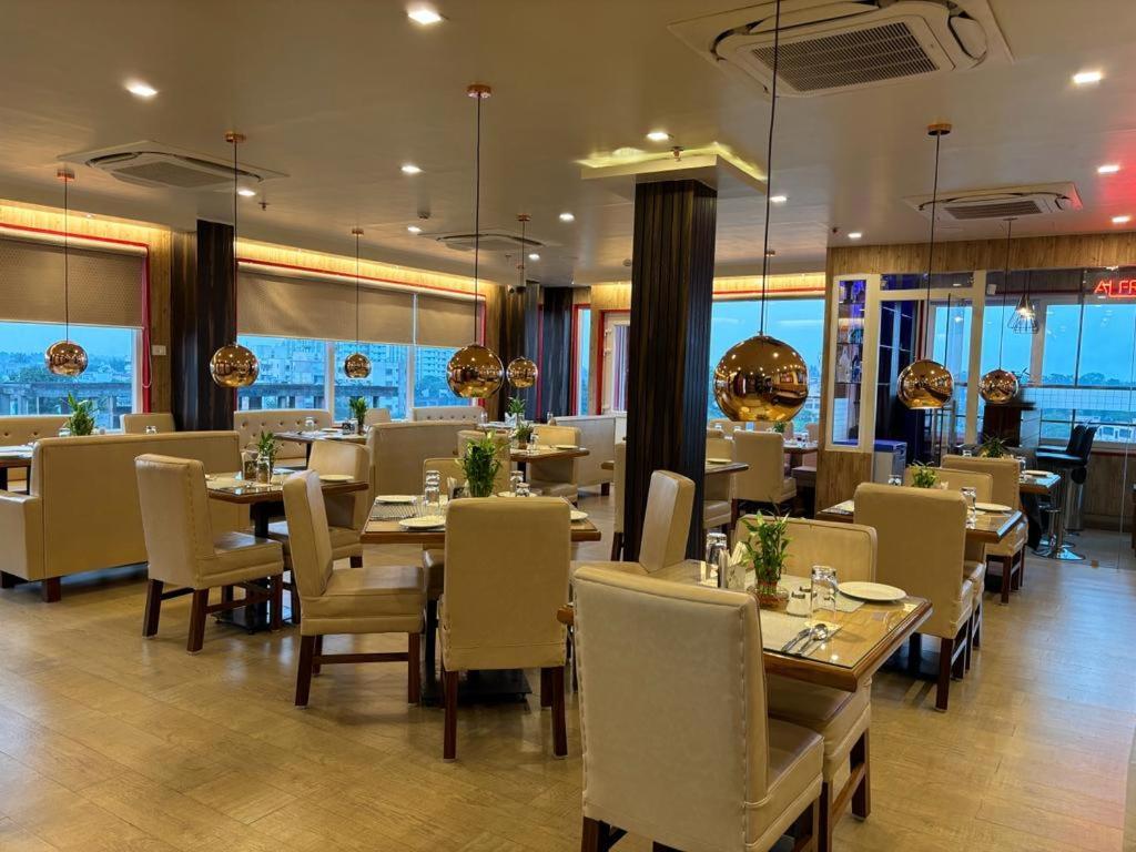 Hotel Golden Orbit Asansol Exterior photo